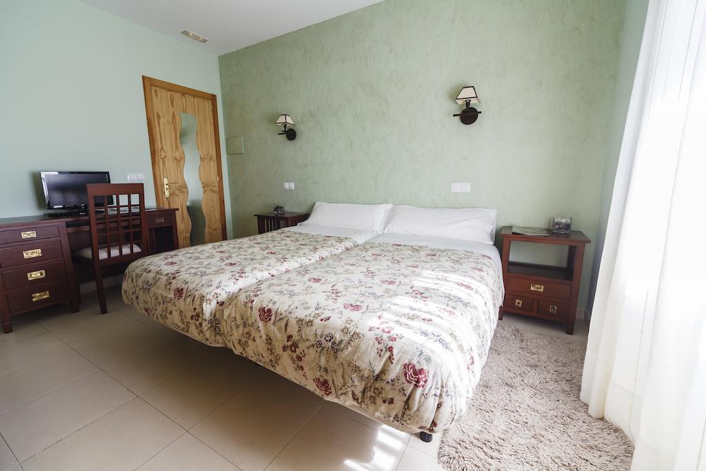 Hotel Rural La Consulta De Isar Номер фото